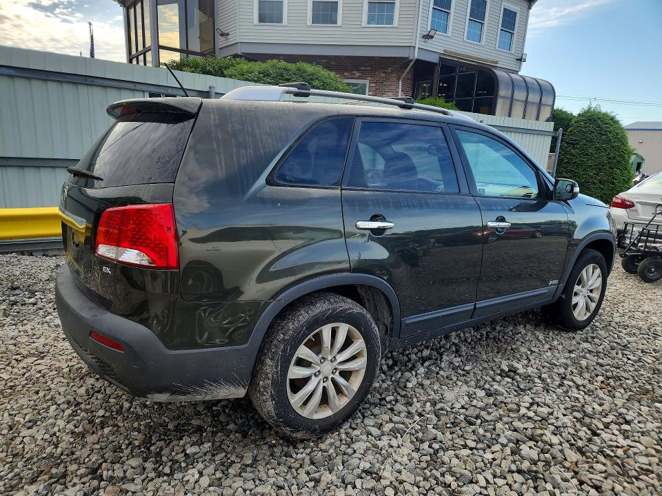 Продажа на аукционе авто 2011 Kia Sorento, vin: 5XYKUCA17BG141733, номер лота: 57557456