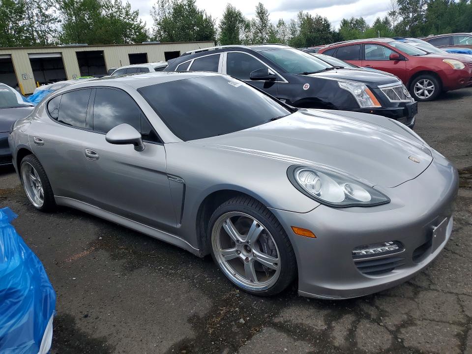 58802376 :رقم المزاد ، WP0AA2A75BL011151 vin ، 2011 Porsche Panamera مزاد بيع