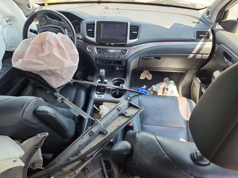 57970626 :رقم المزاد ، 5FNYF5H55JB012422 vin ، 2018 Honda Pilot مزاد بيع