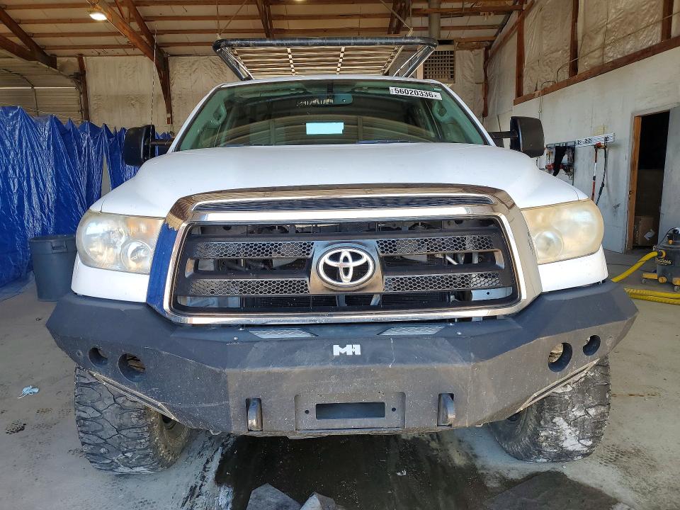 Продажа на аукционе авто 2011 Toyota Tundra, vin: 5TFCY5F11BX012185, номер лота: 56020336