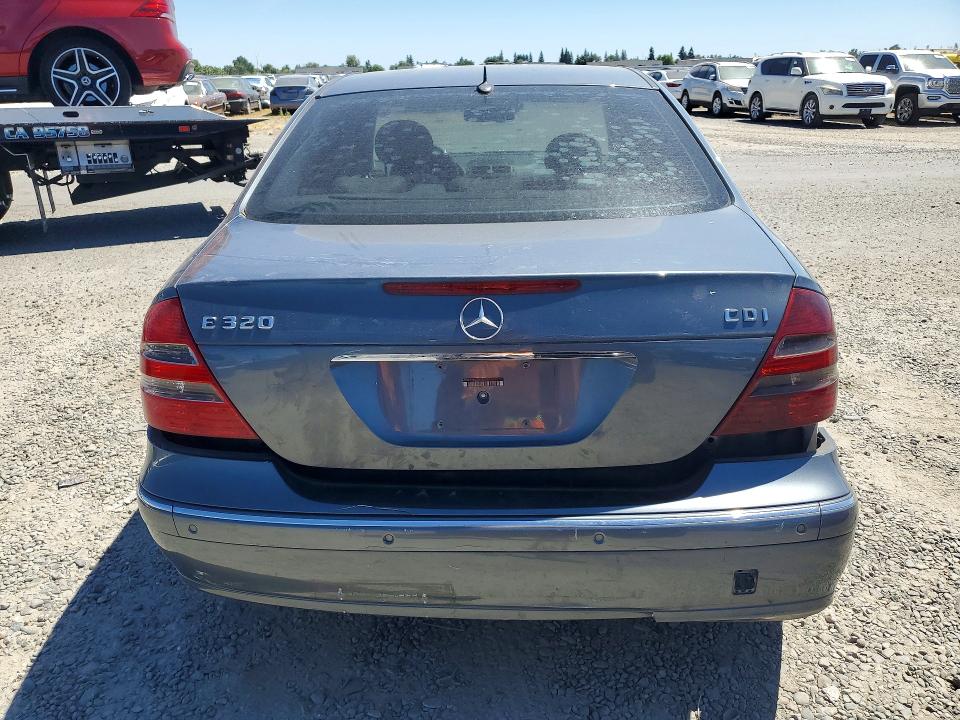 56717596 :رقم المزاد ، WDBUF26J55A783991 vin ، 2005 Mercedes-benz E مزاد بيع