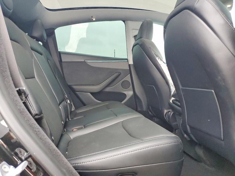 58091596 :رقم المزاد ، 7SAYGDEE5TF373098 vin ، 2026 Tesla Model Y مزاد بيع