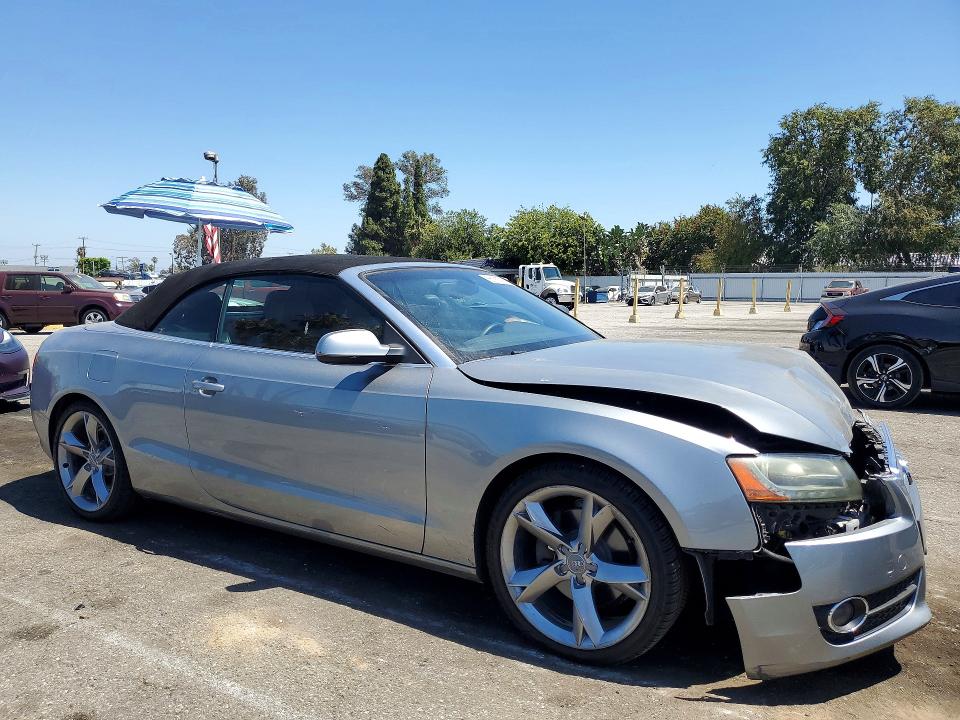 56162766 :رقم المزاد ، WAUJFAFH3BN008411 vin ، 2011 Audi A5 مزاد بيع