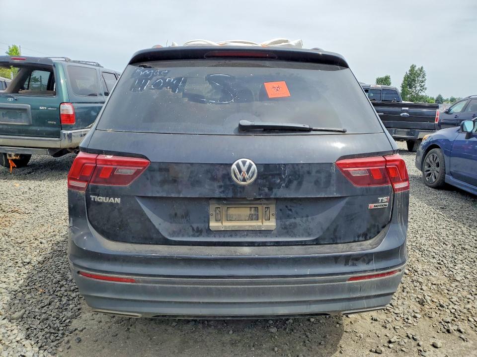 2018 Volkswagen Tiguan მანქანა იყიდება აუქციონზე, vin: 3VV0B7AX1JM017548, აუქციონის ნომერი: 58376566