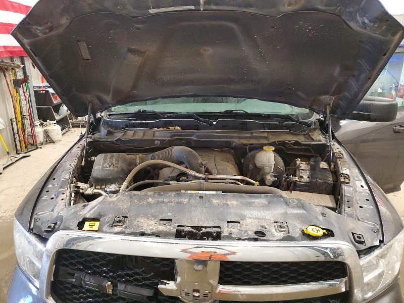 56660106 :رقم المزاد ، 1C6RR7TTXKS649668 vin ، 2019 Ram 1500 Classic مزاد بيع