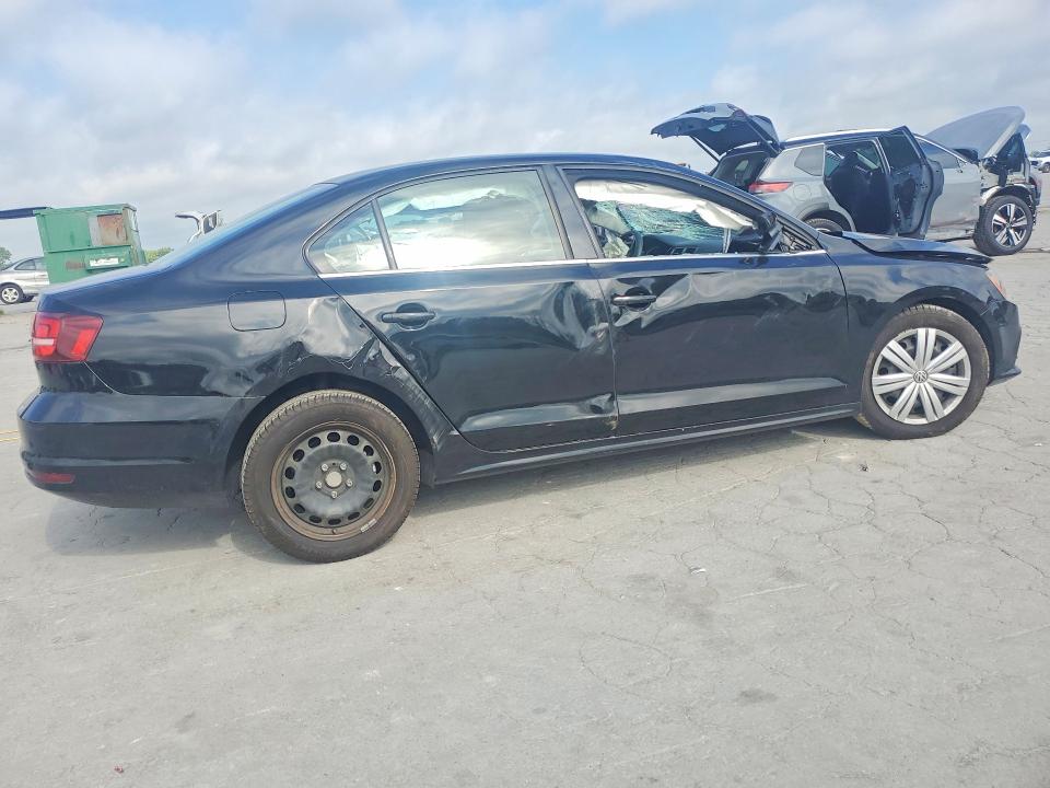 57204926 :رقم المزاد ، 3VW167AJ2HM368138 vin ، 2017 Volkswagen Jetta مزاد بيع