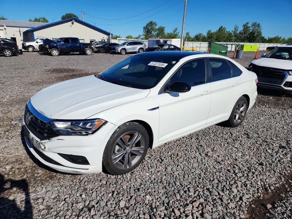57227536 :رقم المزاد ، 3VWC57BUXMM047270 vin ، 2021 Volkswagen Jetta مزاد بيع