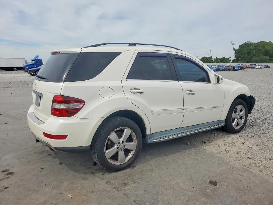 55870326 :رقم المزاد ، 4JGBB5GB3BA657410 vin ، 2011 Mercedes-benz Ml مزاد بيع