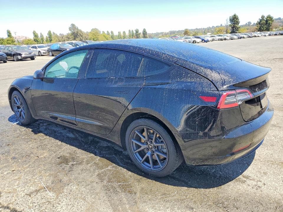 59168466 :رقم المزاد ، 5YJ3E1EA5MF930277 vin ، 2021 Tesla Model 3 مزاد بيع
