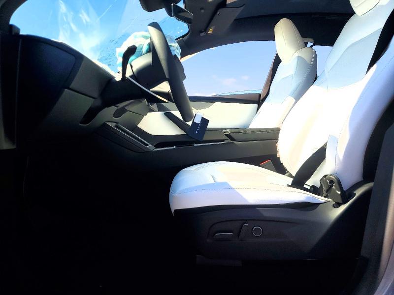 58303016 :رقم المزاد ، 7SAYGDEE6TA636518 vin ، 2026 Tesla Model Y مزاد بيع