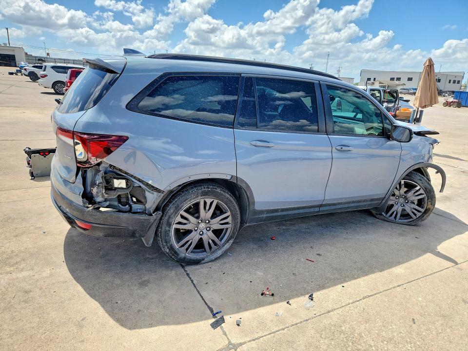 56884106 :رقم المزاد ، 5FNYF5H38NB019224 vin ، 2022 Honda Pilot مزاد بيع