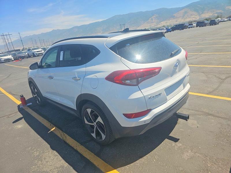 59530206 :رقم المزاد ، KM8J3CA26GU125385 vin ، 2016 Hyundai Tucson مزاد بيع
