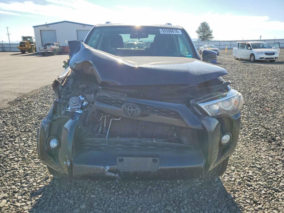 2014 Toyota 4runner მანქანა იყიდება აუქციონზე, vin: JTEBU5JRXE5150842, აუქციონის ნომერი: 55598616