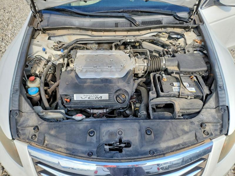 55112796 :رقم المزاد ، 1HGCP3F88CA018592 vin ، 2012 Honda Accord مزاد بيع
