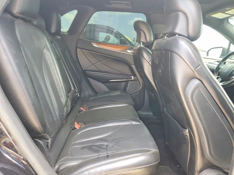 Продажа на аукционе авто 2019 Lincoln Mkc, vin: 5LMCJ3C90KUL21840, номер лота: 57964316