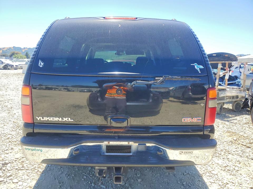 57185196 :رقم المزاد ، 3GKFK16T43G268128 vin ، 2003 Gmc Yukon Xl مزاد بيع
