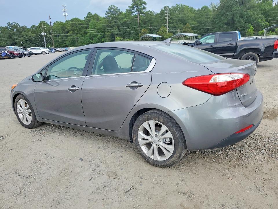 58162126 :رقم المزاد ، KNAFZ4A81F5344134 vin ، 2015 Kia Forte مزاد بيع