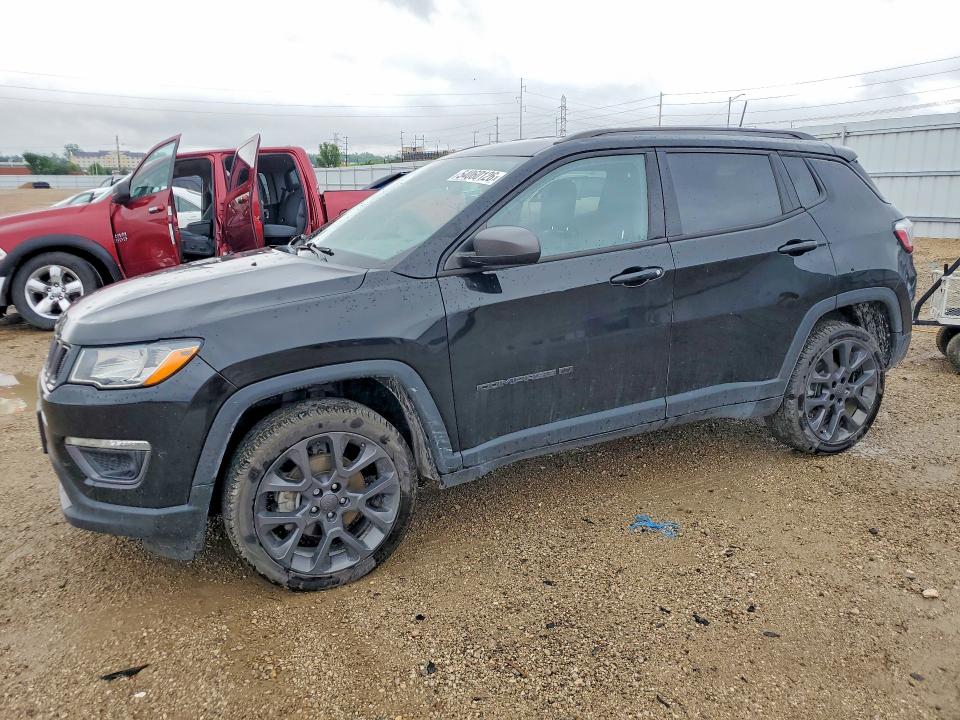 2021 Jeep Compass მანქანა იყიდება აუქციონზე, vin: 3C4NJDEB2MT570532, აუქციონის ნომერი: 54060126
