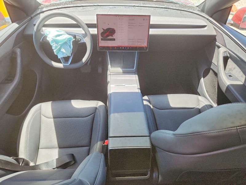 Продаж на аукціоні авто 2026 Tesla Model Y, vin: 7SAYGDEEXTF634015, номер лоту: 57019956