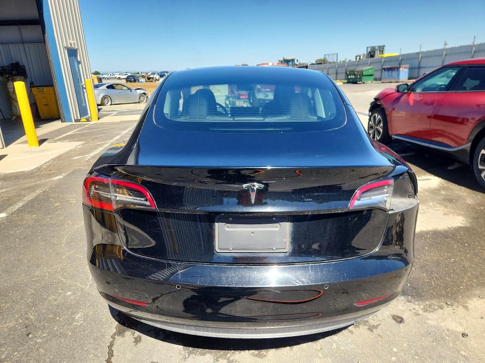 Продажа на аукционе авто 2022 Tesla Model 3, vin: 5YJ3E1EA1NF286701, номер лота: 55615776