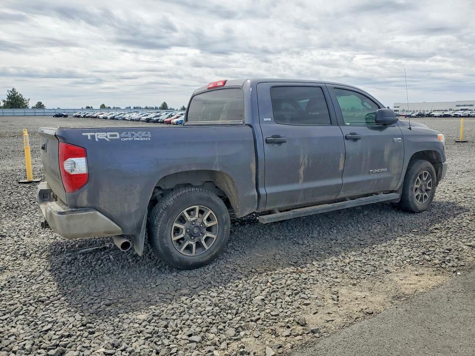 56444466 :رقم المزاد ، 5TFDY5F19HX610313 vin ، 2017 Toyota Tundra مزاد بيع