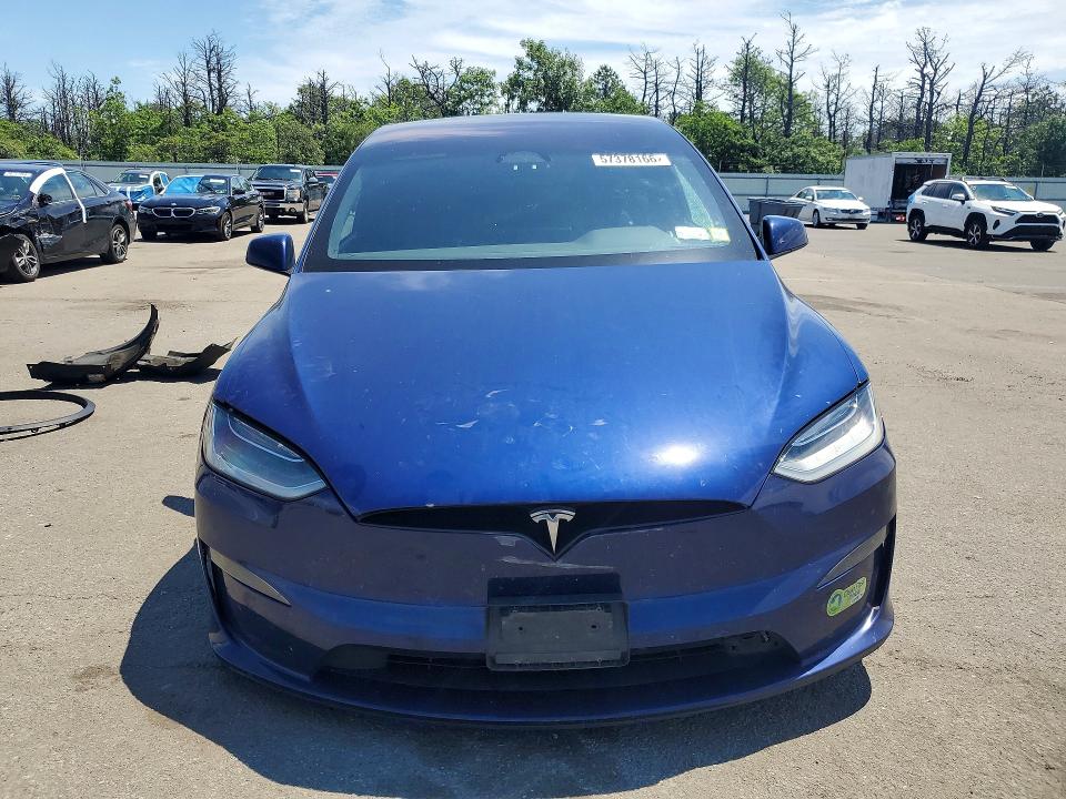2022 Tesla Model X მანქანა იყიდება აუქციონზე, vin: 7SAXCAE59NF361559, აუქციონის ნომერი: 57378166