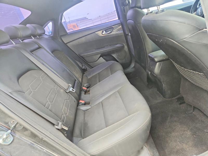 2024 Kia Forte მანქანა იყიდება აუქციონზე, vin: 3KPF54AD7RE795721, აუქციონის ნომერი: 54427906
