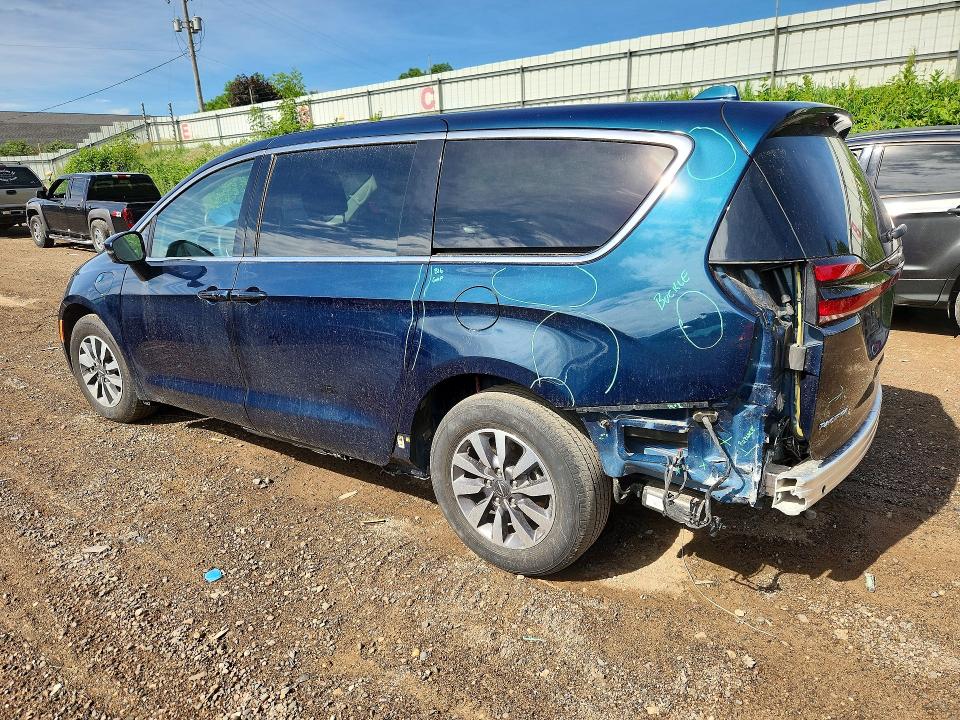 2022 Chrysler Pacifica მანქანა იყიდება აუქციონზე, vin: 2C4RC1L74NR228318, აუქციონის ნომერი: 53051516