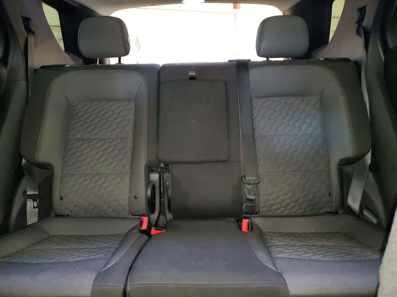 Auction sale of the 2018 Chevrolet Equinox, vin: 2GNAXJEV1J6105477, lot number: 55728006