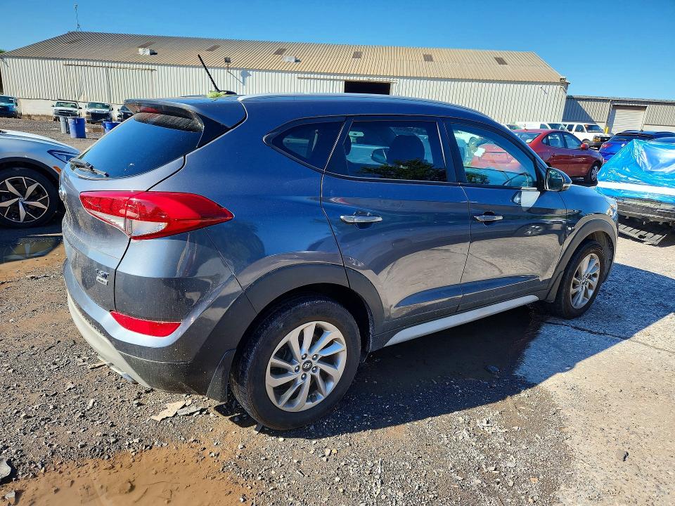Aukcja sprzedaży 2017 Hyundai Tucson, vin: KM8J3CA23HU387012, numer aukcji: 58638046