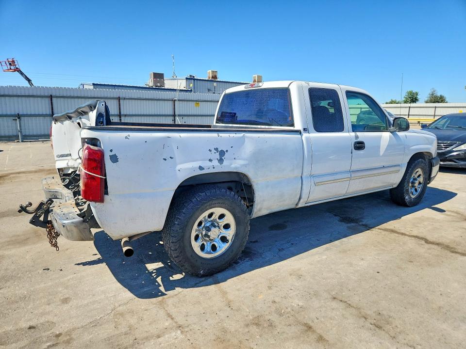 Продажа на аукционе авто 2003 Chevrolet Silverado, vin: 2GCEC19V431122192, номер лота: 58427376