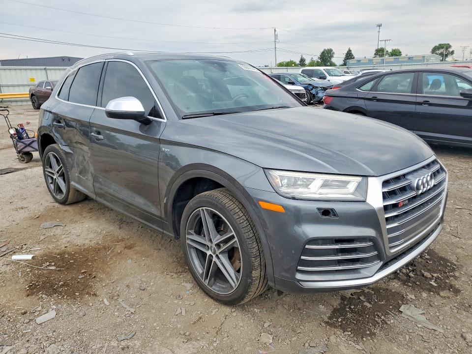 2018 Audi Sq5 მანქანა იყიდება აუქციონზე, vin: WA1A4AFY1J2199362, აუქციონის ნომერი: 55607446