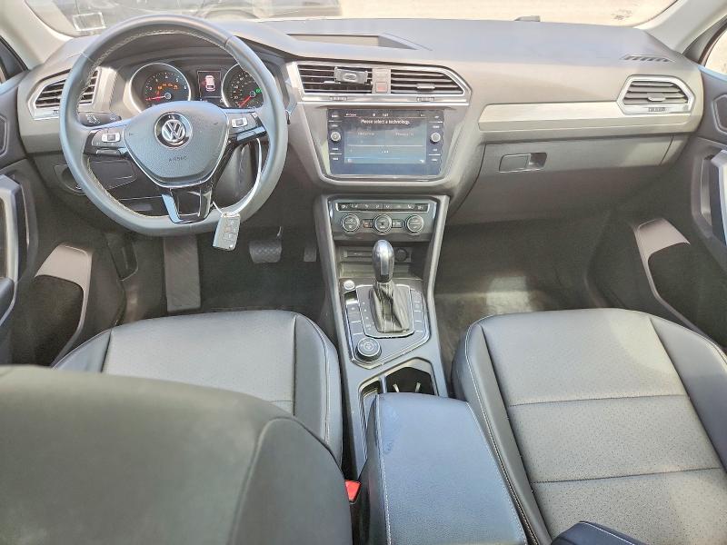 Продажа на аукционе авто 2021 Volkswagen Tiguan, vin: 3VV2B7AX7MM014117, номер лота: 52765486