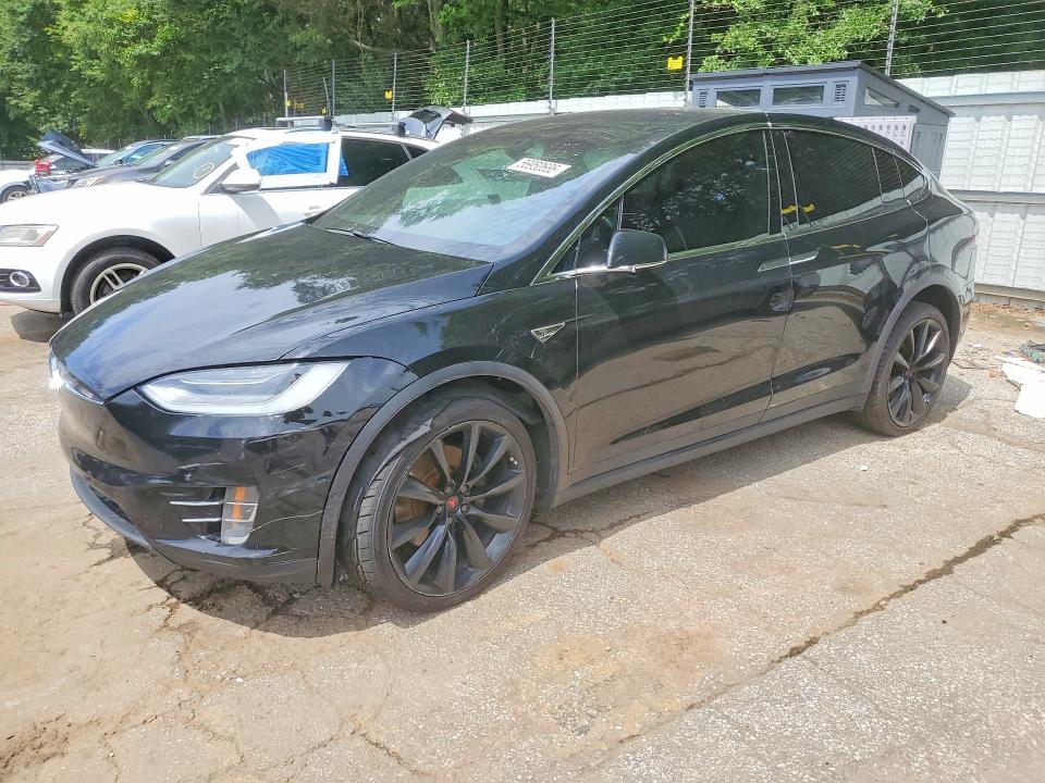 56950686 :رقم المزاد ، 5YJXCAE28GF002368 vin ، 2016 Tesla Model X مزاد بيع