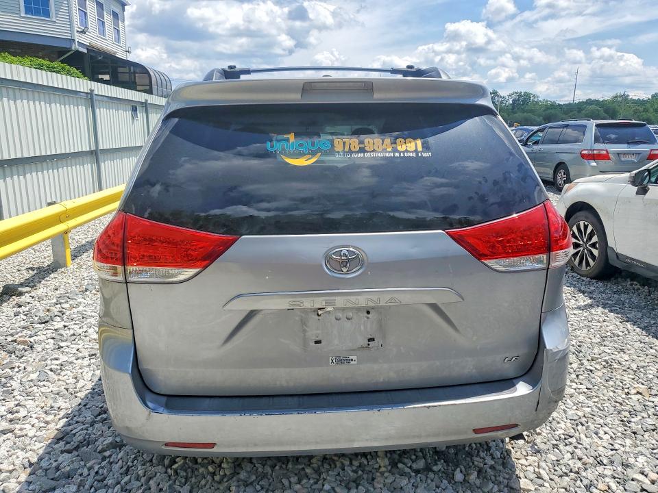 57083406 :رقم المزاد ، 5TDKK3DC2CS179846 vin ، 2012 Toyota Sienna مزاد بيع