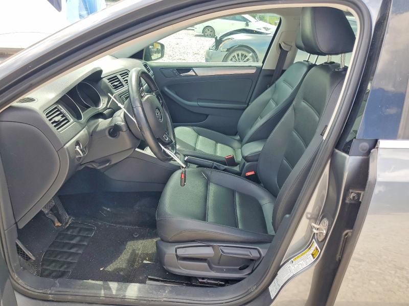 59332866 :رقم المزاد ، 3VWDB7AJ3HM314369 vin ، 2017 Volkswagen Jetta مزاد بيع