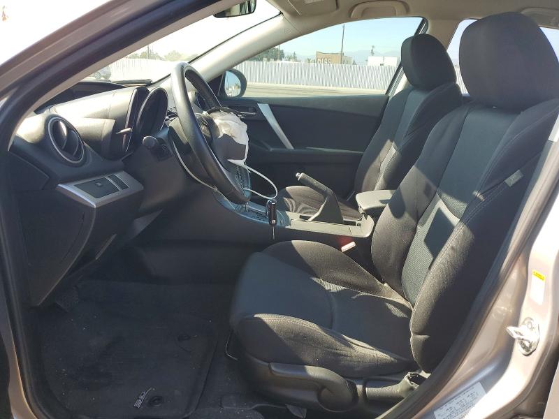 59180586 :رقم المزاد ، JM1BL1K63B1476117 vin ، 2011 Mazda 3 مزاد بيع