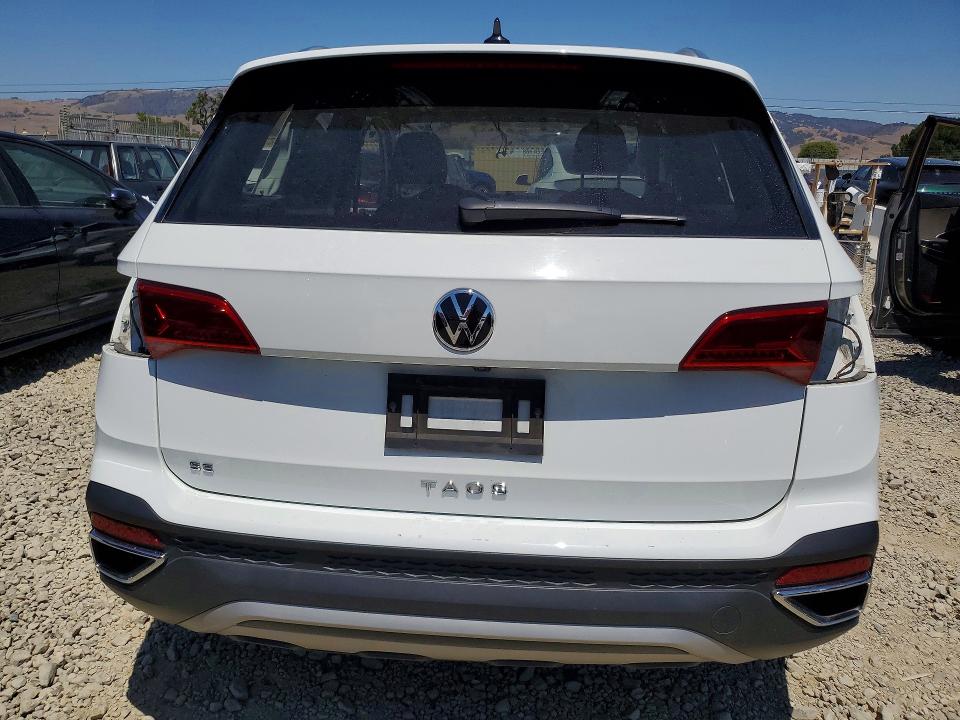 57592766 :رقم المزاد ، 3VVTX7B23NM075314 vin ، 2022 Volkswagen Taos مزاد بيع