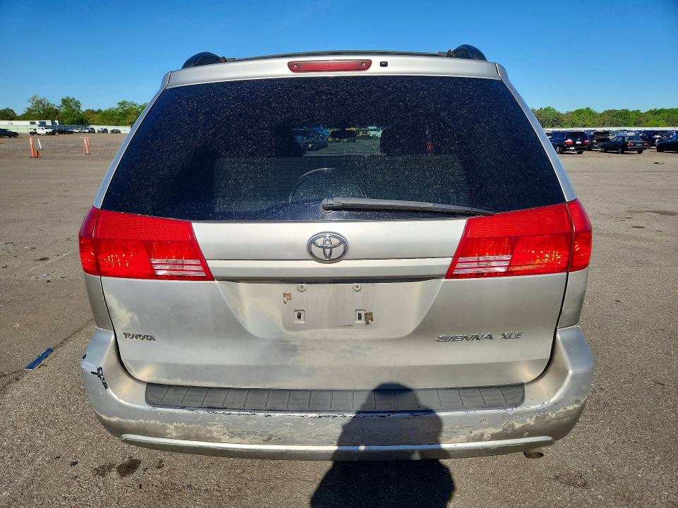 2004 Toyota Sienna მანქანა იყიდება აუქციონზე, vin: 5TDZA22C34S055052, აუქციონის ნომერი: 55649616