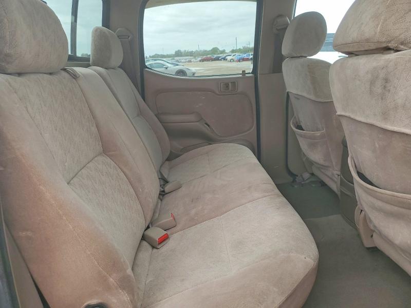 56332626 :رقم المزاد ، 5TEGN92N62Z080825 vin ، 2002 Toyota Tacoma مزاد بيع