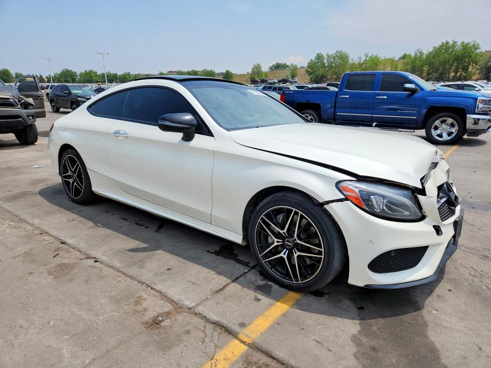 58721806 :رقم المزاد ، WDDWJ4KB7HF341164 vin ، 2017 Mercedes-benz C مزاد بيع