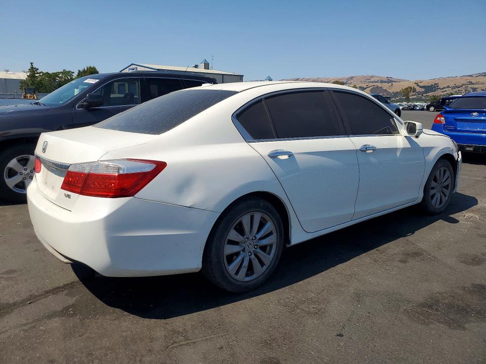 56847106 :رقم المزاد ، 1HGCR3F84DA010758 vin ، 2013 Honda Accord مزاد بيع