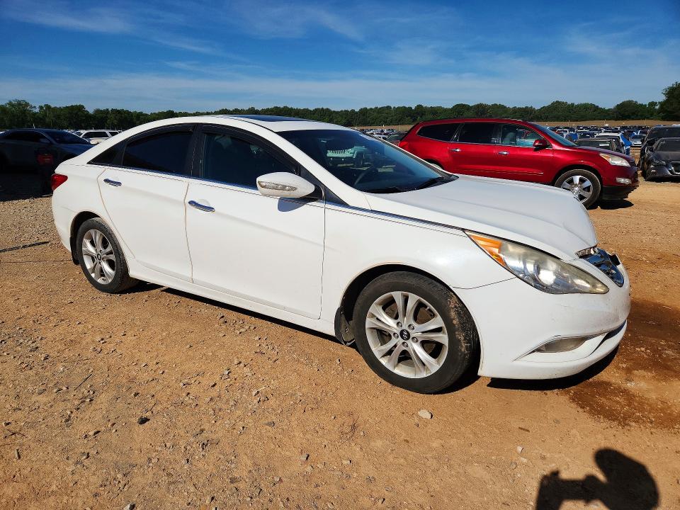 55634826 :رقم المزاد ، 5NPEC4AC2BH121731 vin ، 2011 Hyundai Sonata مزاد بيع