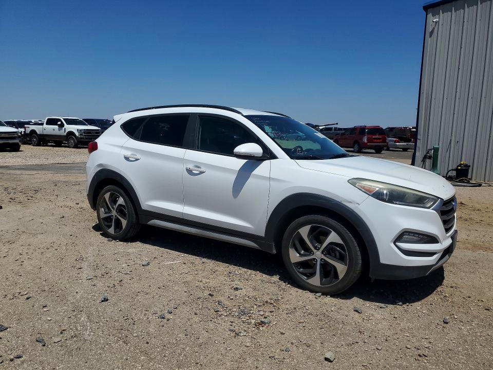 Продаж на аукціоні авто 2017 Hyundai Tucson, vin: KM8J33A25HU468996, номер лоту: 56681656