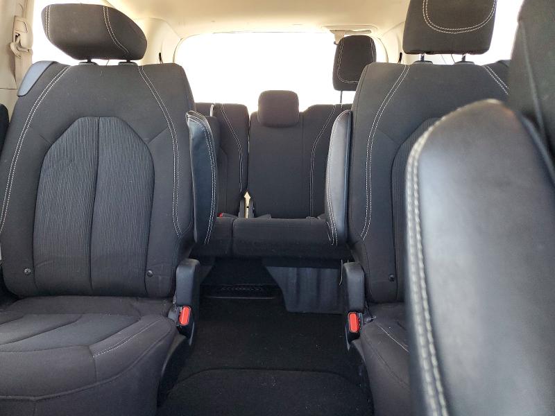 58583626 :رقم المزاد ، 2C4RC1CG5PR566264 vin ، 2023 Chrysler Voyager مزاد بيع