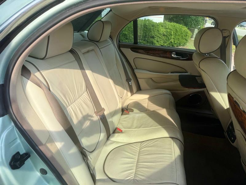 2005 Jaguar Vandenplas მანქანა იყიდება აუქციონზე, vin: SAJWA82C55SG45255, აუქციონის ნომერი: 57124986