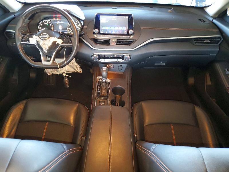 56478256 :رقم المزاد ، 1N4BL4CW5MN332862 vin ، 2021 Nissan Altima مزاد بيع
