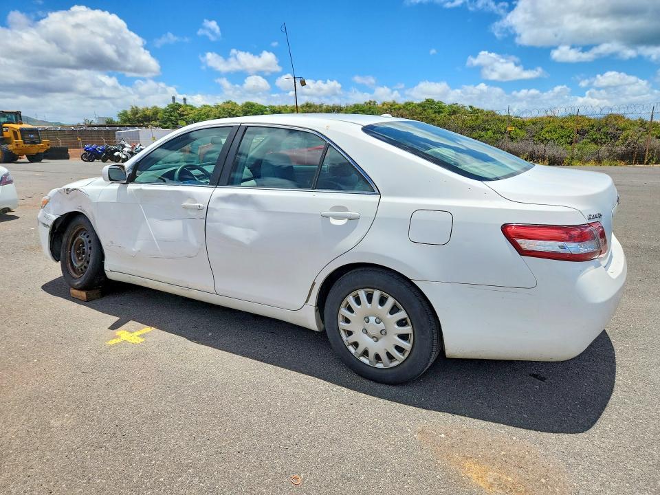 57418546 :رقم المزاد ، 4T1BF3EK9BU682449 vin ، 2011 Toyota Camry مزاد بيع
