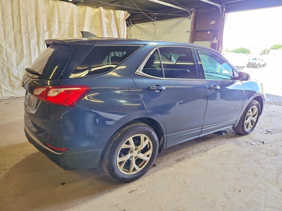 2018 Chevrolet Equinox მანქანა იყიდება აუქციონზე, vin: 3GNAXTEX6JS536685, აუქციონის ნომერი: 56993386