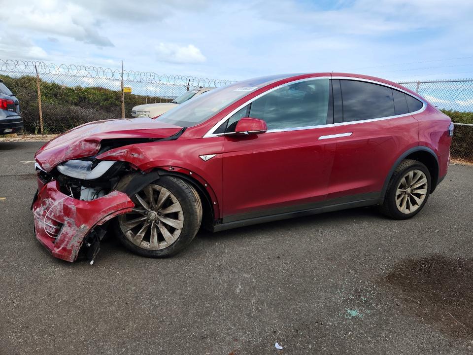 2016 Tesla Model X მანქანა იყიდება აუქციონზე, vin: 5YJXCBE24GF017634, აუქციონის ნომერი: 56185056